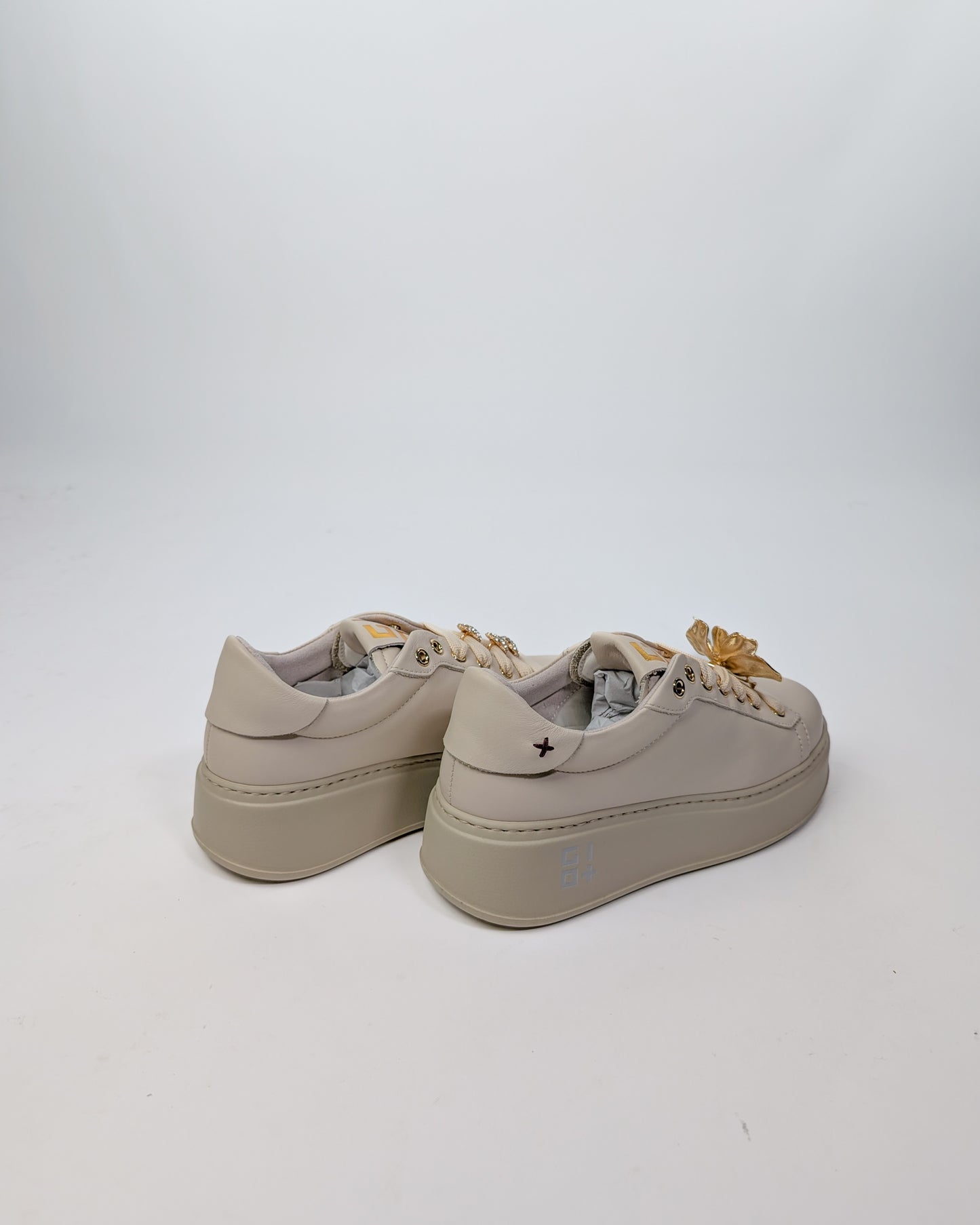 AI25 Gio+ Sneakers PIA426A Crema