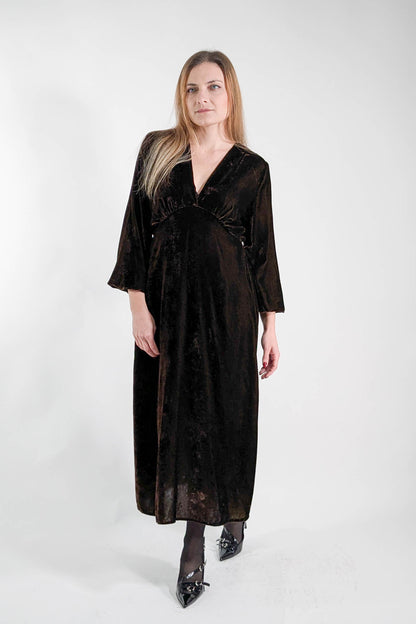 TENSIONE IN ABITO 8493V74 Moro