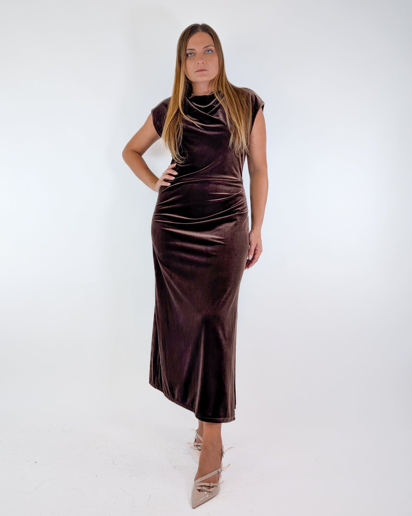 AI25 Tensione In Abito A10012AT Moro