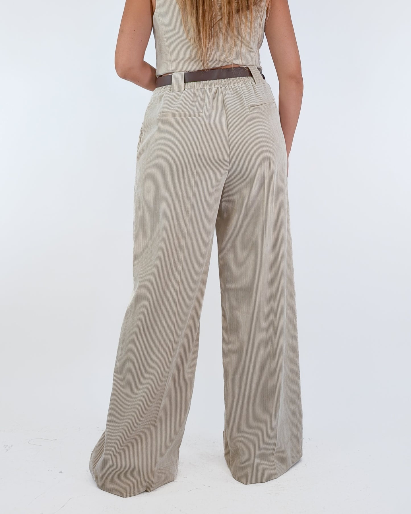 AI25 Tensione In Pantalone 26P203 Beige