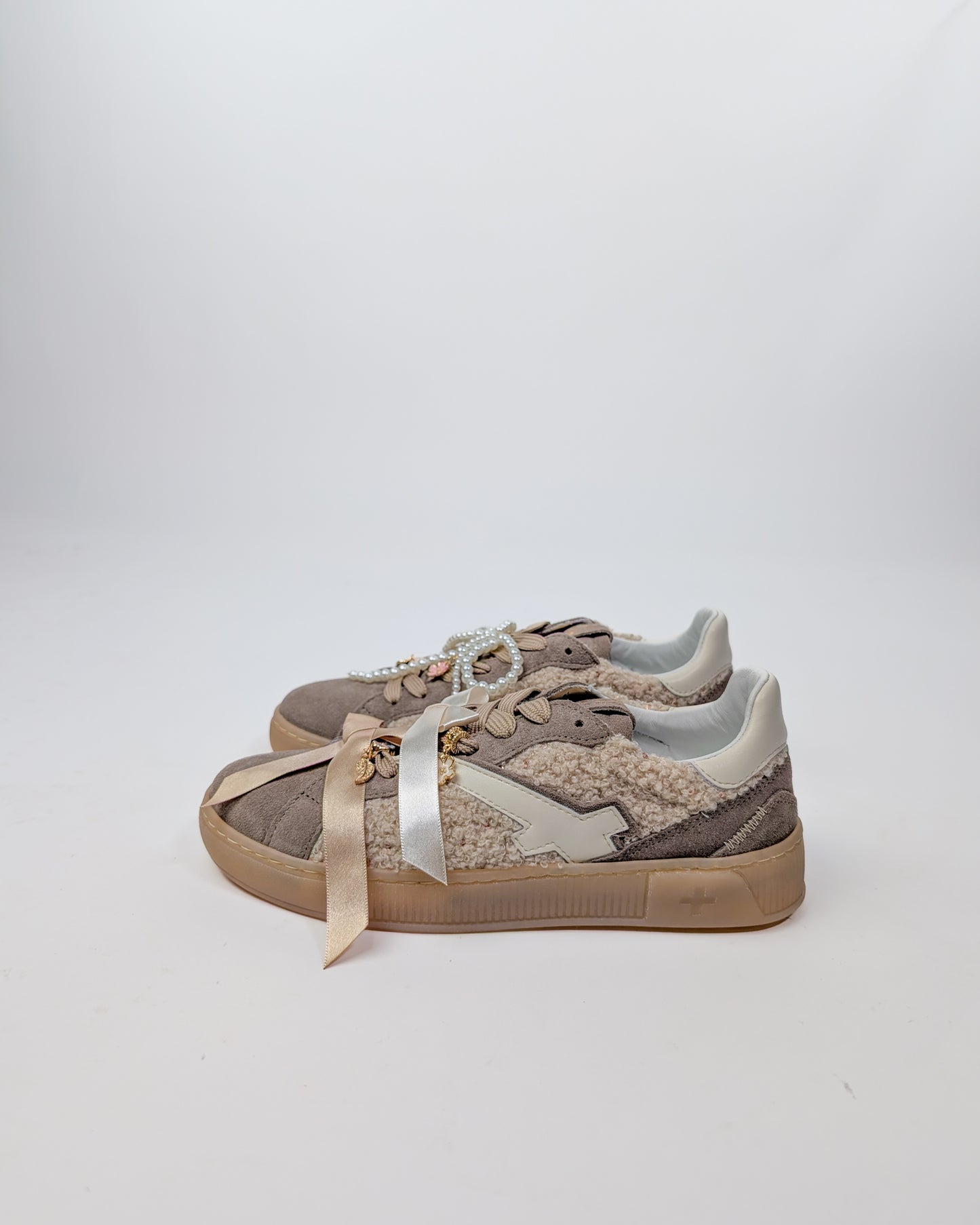 AI25 Gio+ Sneakers BLUE30A Beige