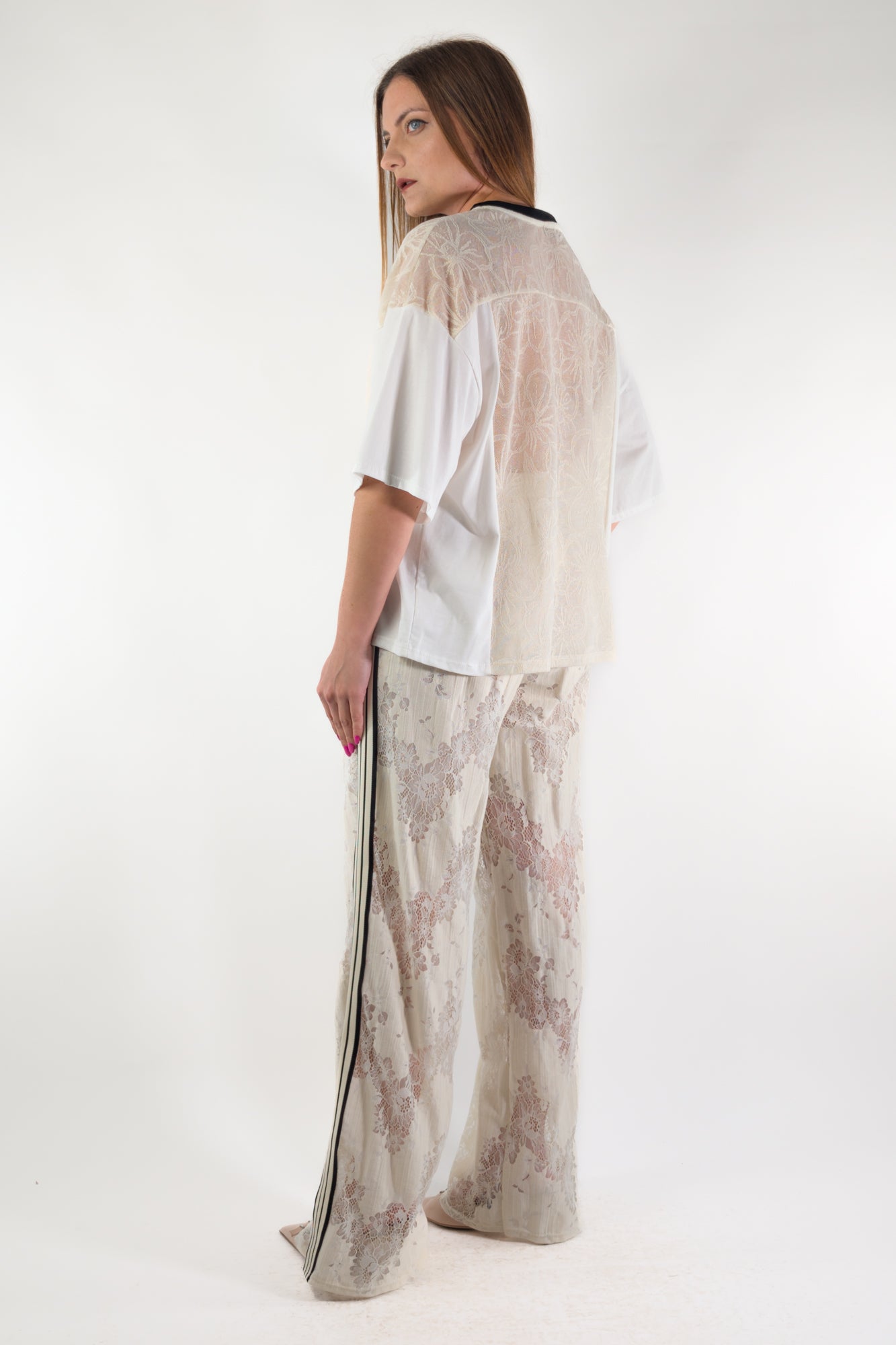 PE26 Vivienne Maglia 333 Latte
