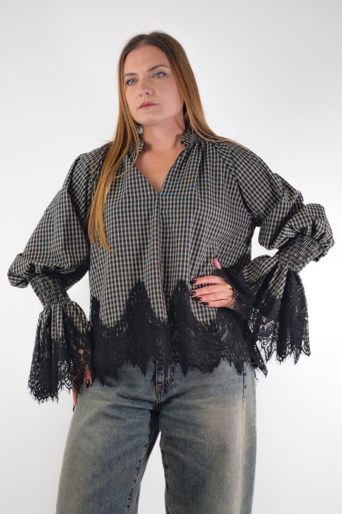AI26 Vivienne Camicia 80159 Nero