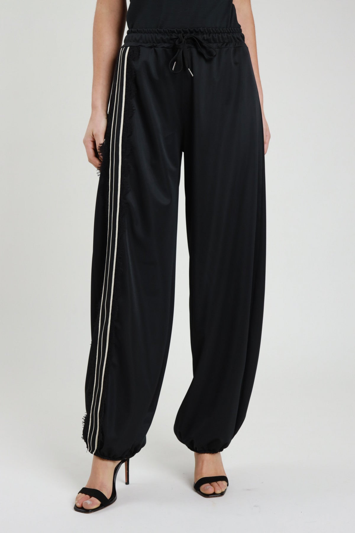 PE26 Susy Mix Pantalone S3393 Nero